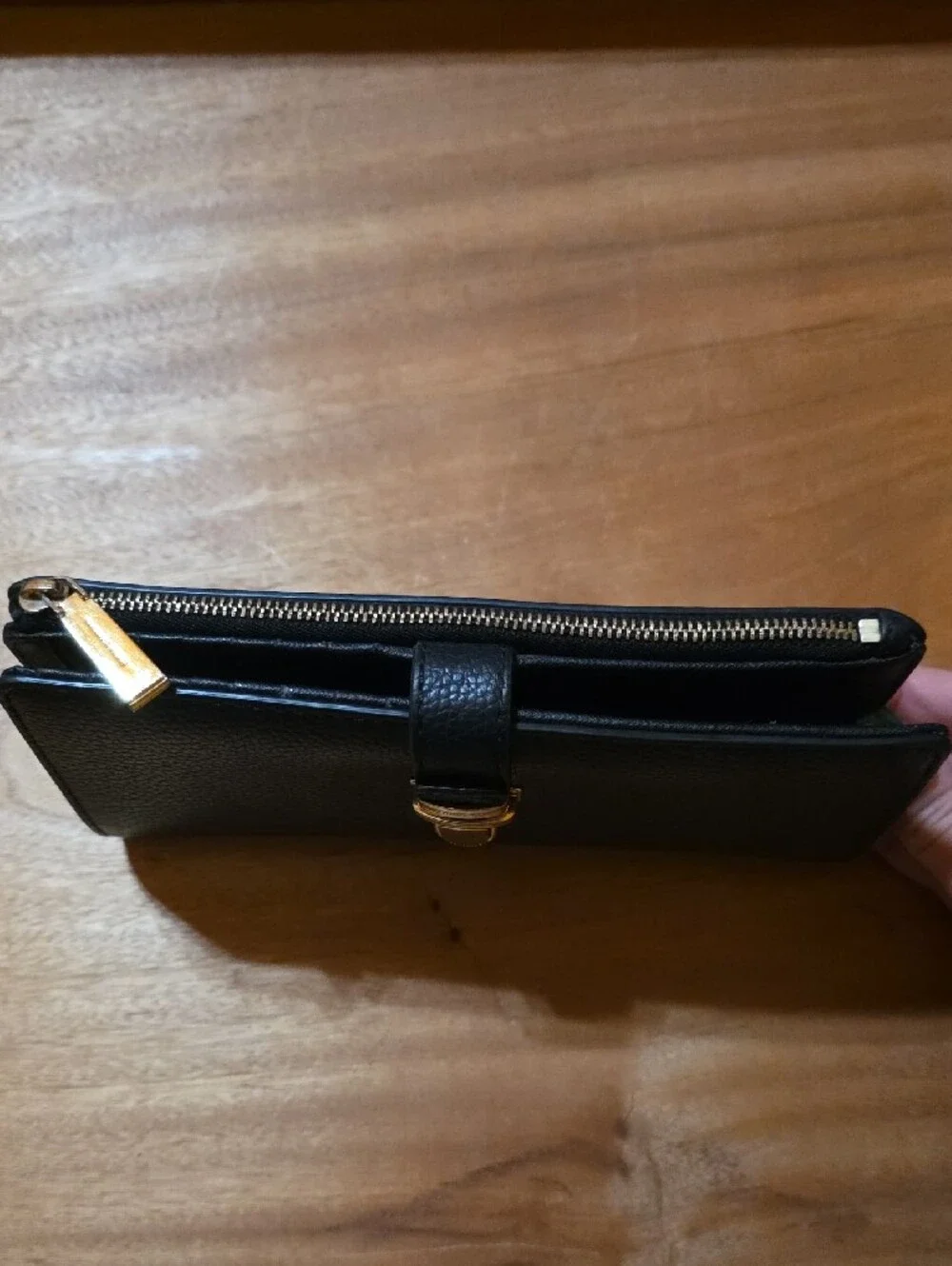 Michael Kors Pebbled Leather Accordion Wallet Black Gold Hardware